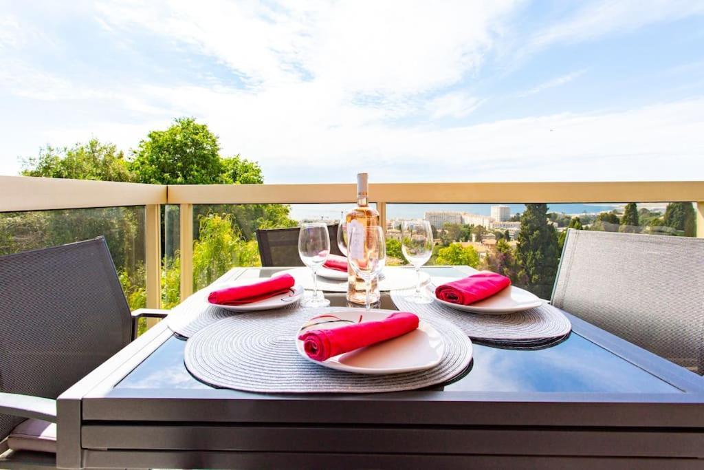 Aparthotel Riviera - La Terrasse De Clairefontaine - Fabron Nice Exterior photo